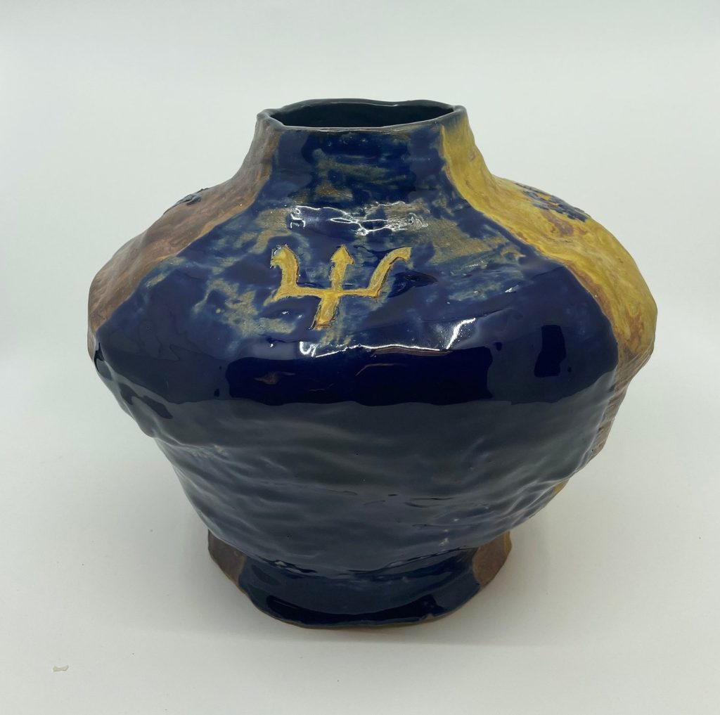 2021 Fall Art Show - Xavier King. Vessel. Ceramic, 12x12x12.